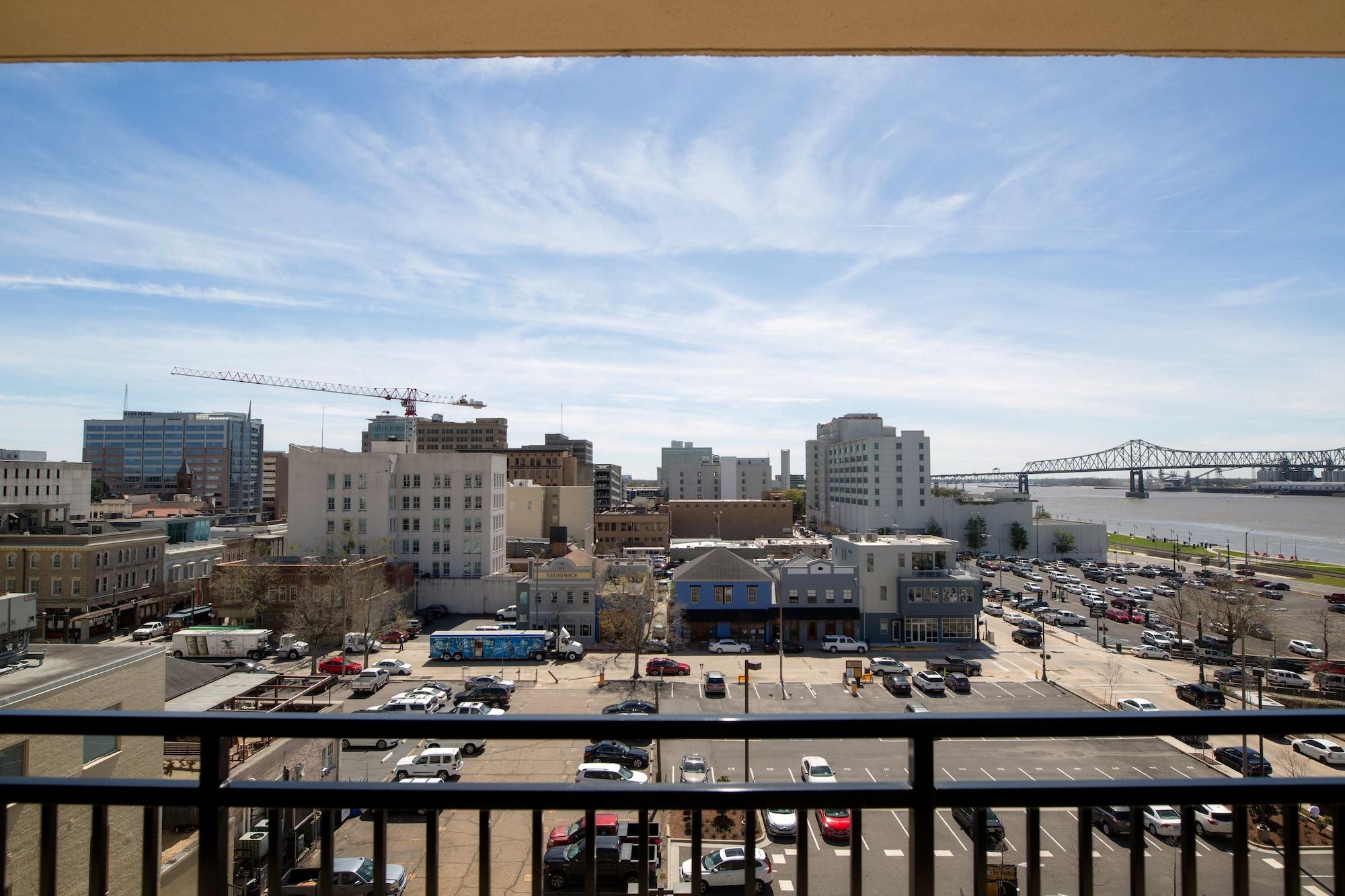 Hampton Inn & Suites Baton Rouge Downtown Exterior photo